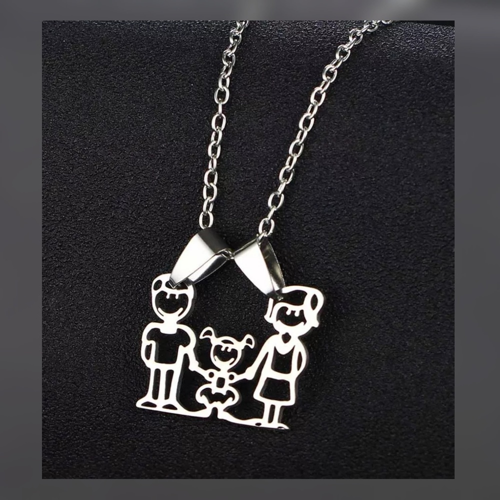 Mom, Dad + 1 Girl Pendant Necklace - Picture 1 of 3